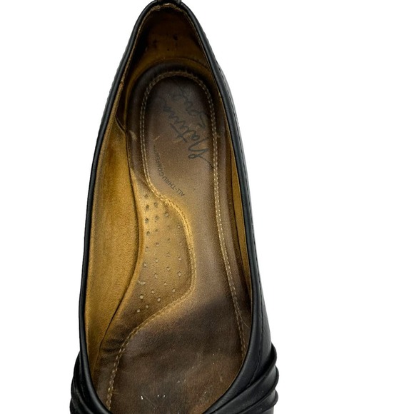 NATURAL SOUL ALL THRU BLACK COMFORT SLIDE ON FLATS SIZE 7.5 - Picture 3 of 7